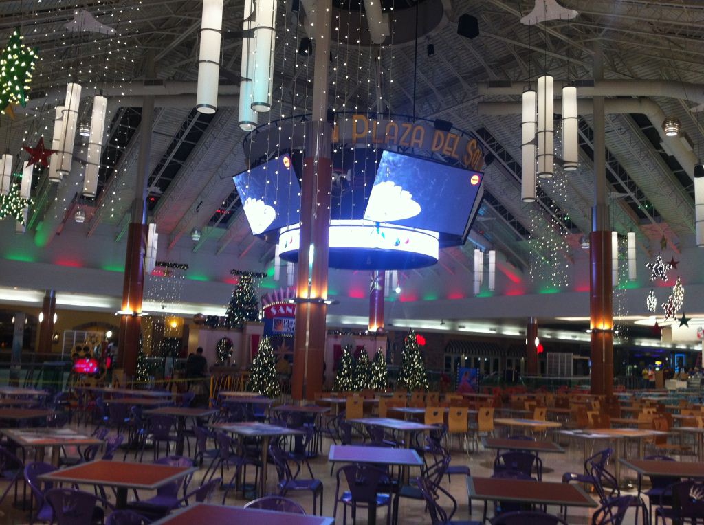 DDR Plaza del Sol Food Court Remodel Phase 1 - Xmas 2012